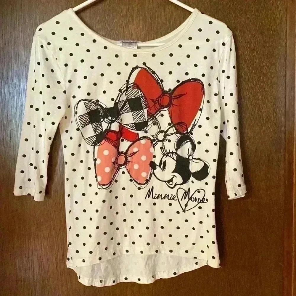 Minnie Mouse Vintage Tee Shirt.